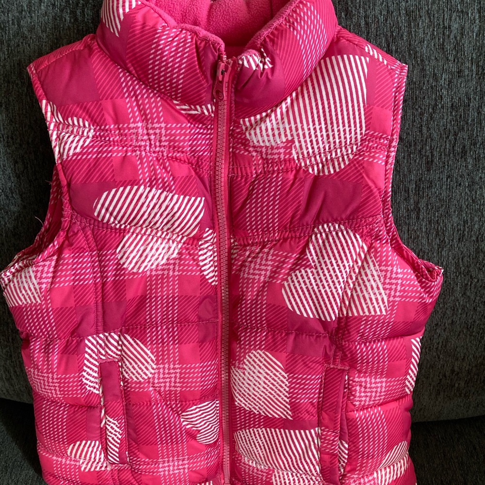 Old Navy girl’s pink hearted fleece vest